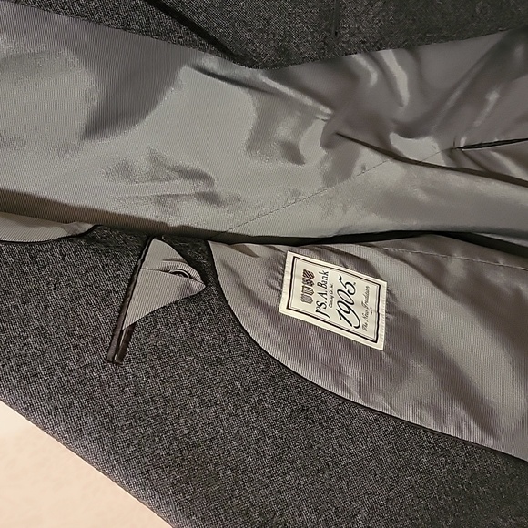 Jos. A. Bank Donnegal Sportcoat - Picture 7 of 8